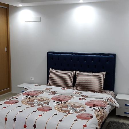 Ain Zaghouan Apart In Front Of Tunis Mall Lac 2 Apartment Exterior photo